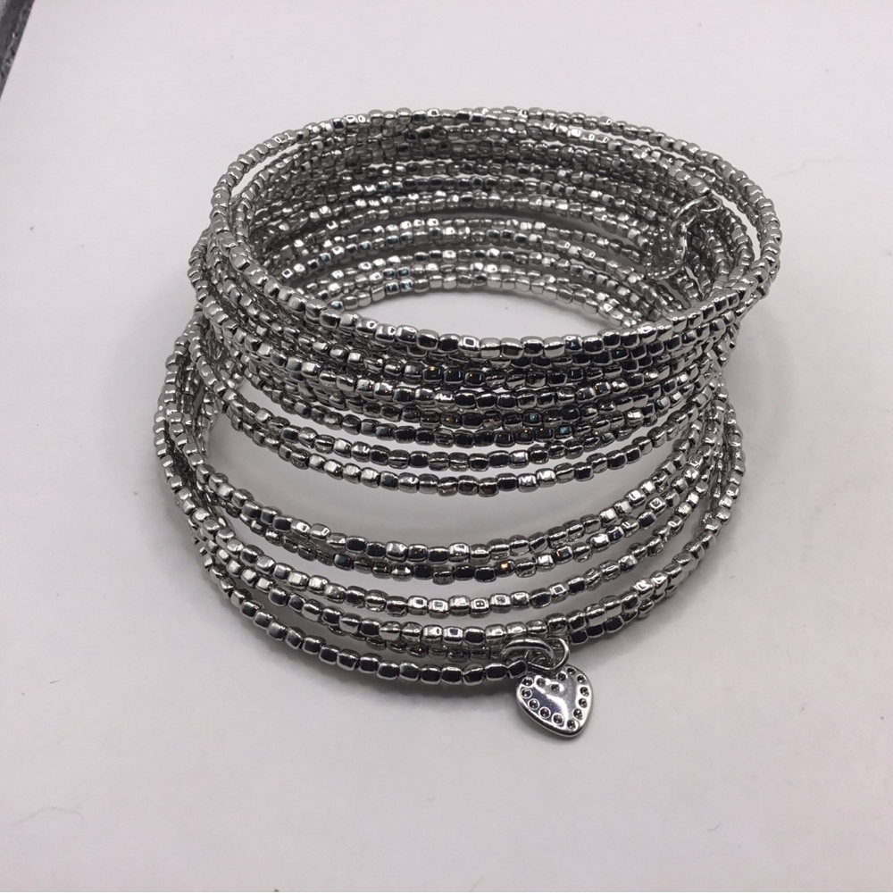 Vintage AVON Etched Heart Locket and STELLA & DOT Bardot Spiral Bracelet 🔥 - Picture 3 of 8